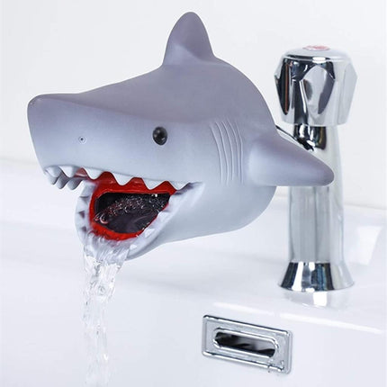 Köpek Balığı Figürlü Çocuklar İçin Eğitici Musluk Uzatma Başlığı